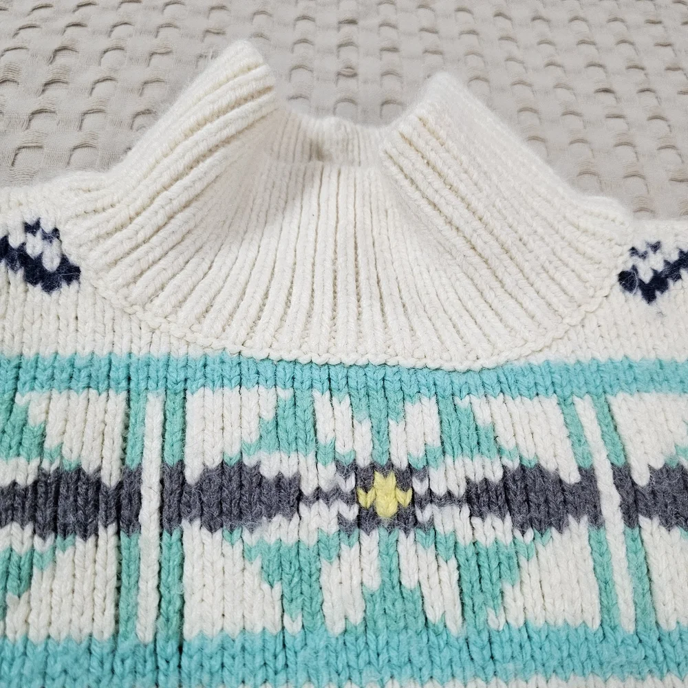 AE Oversized Fairisle Mock Neck Sweater Size Medium - Picture 8 of 13